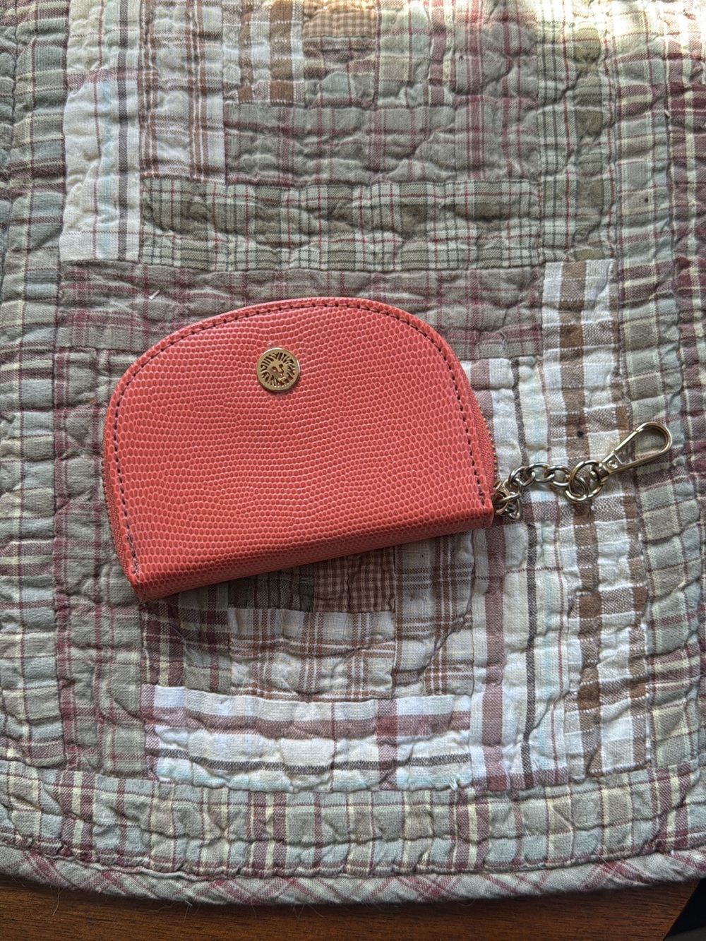 Coral Textured Key Case Wallet with Chain